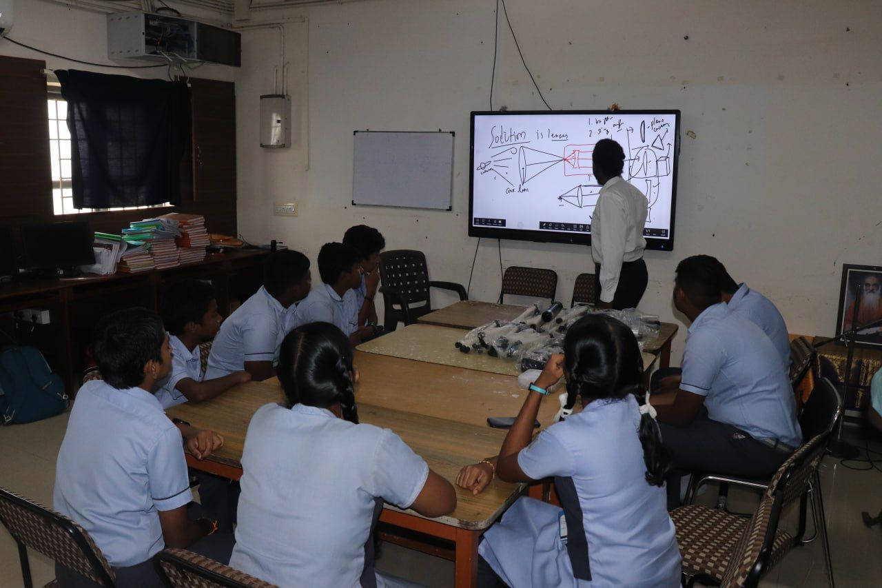 Telescope construction workshop and sun observation event @chinmaya vidhyalaya school, Nagapattinam